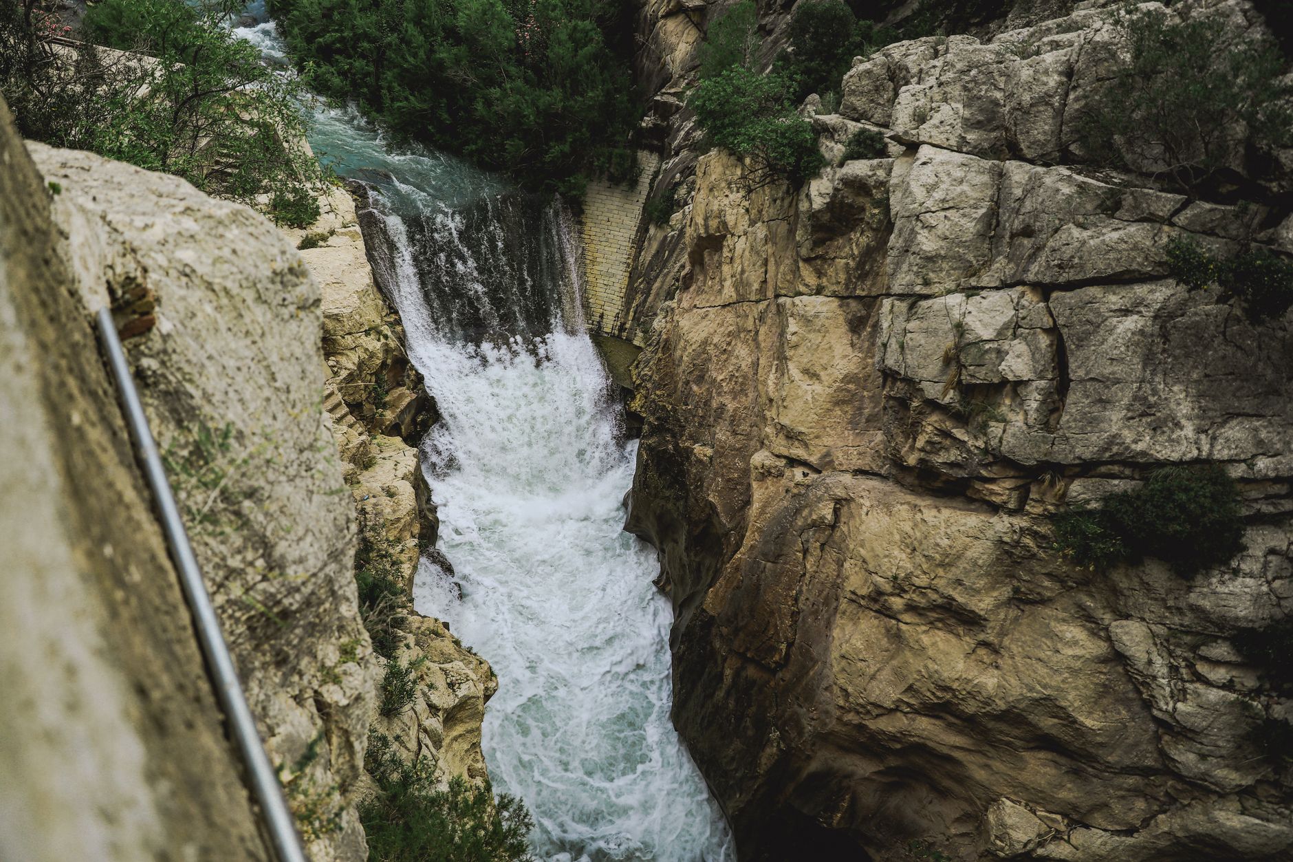Utsikt nedover elven ved Caminito del Rey